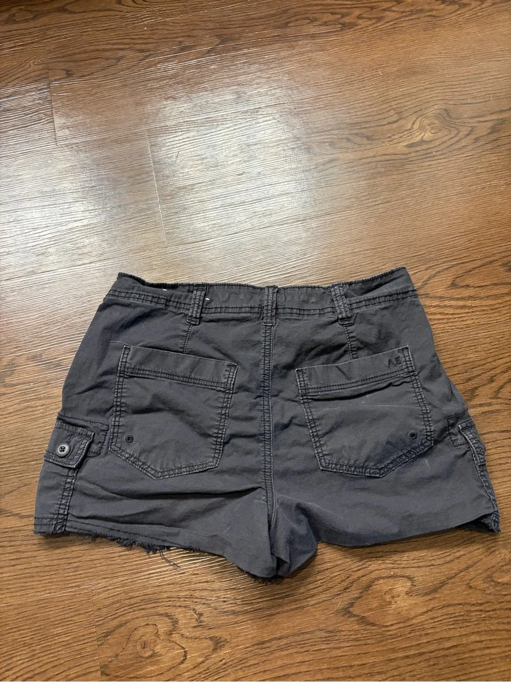 American Eagle Outfitters Black Cargo Cutoff Shorts - Picture 2 of 2